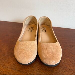 French Sole FS/NY Camel Ballet Flats